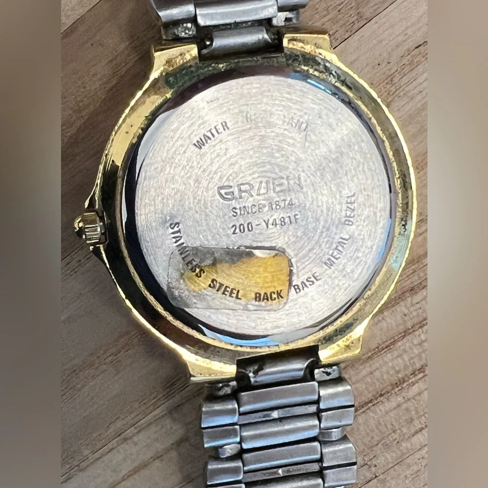Gruen Men’s Watch White Dial Gold-Tone Stainless Bracelet